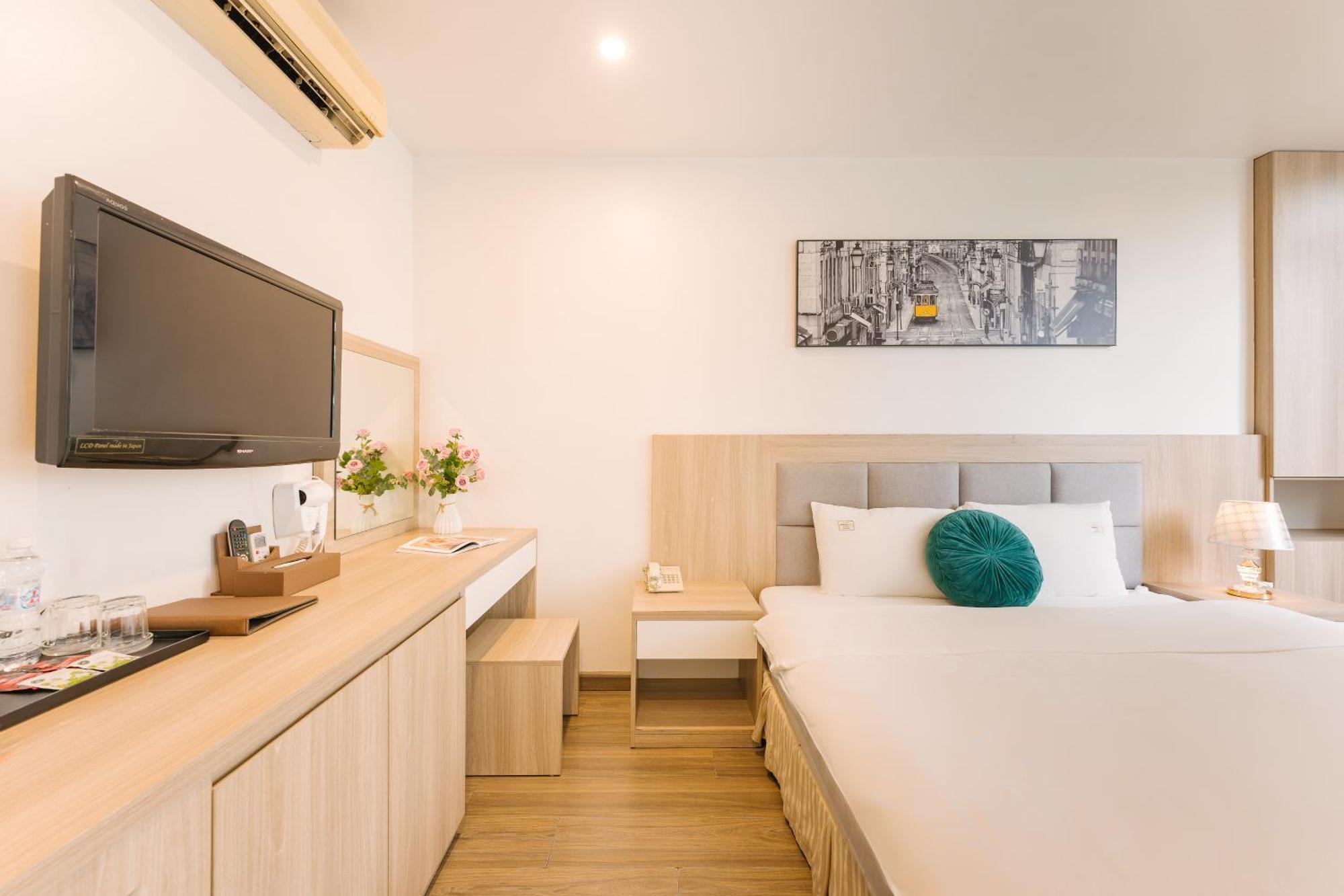 The Ky Moi Hotel And Spa - Ha Noi Center- Near Vincom Ba Trieu هانوي المظهر الخارجي الصورة