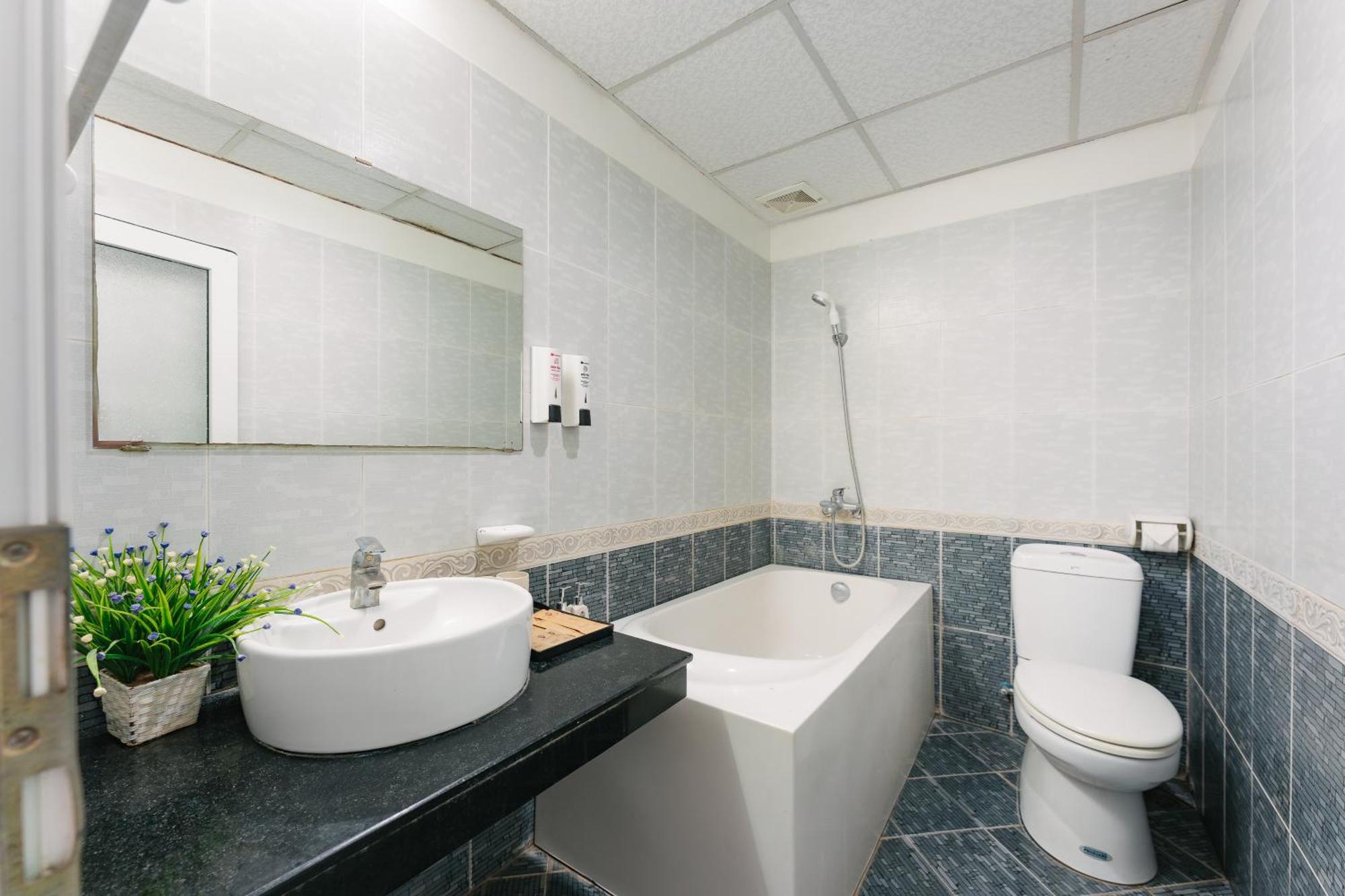 The Ky Moi Hotel And Spa - Ha Noi Center- Near Vincom Ba Trieu هانوي المظهر الخارجي الصورة